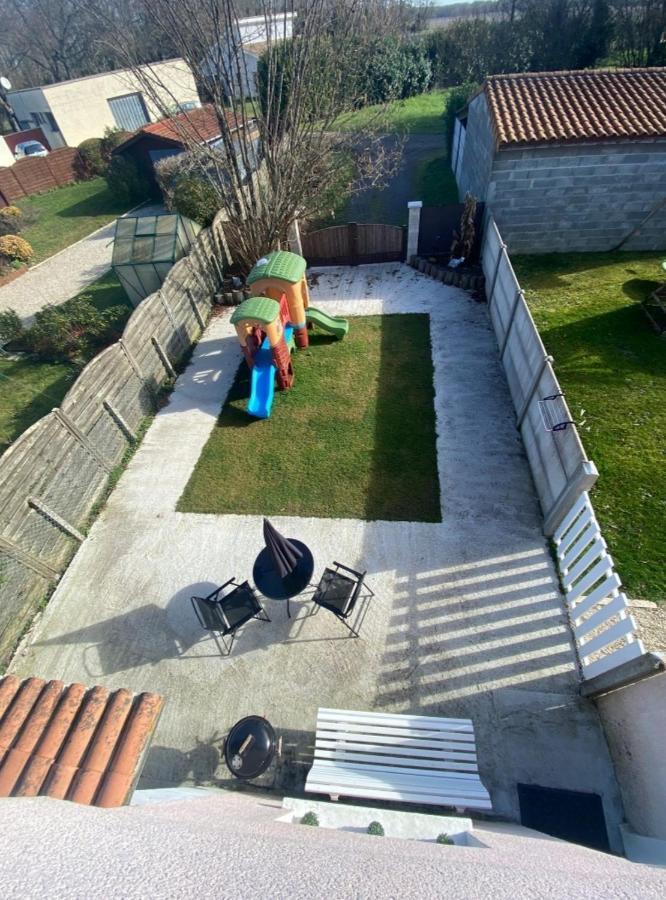 Les Gites De Vensac Exterior photo